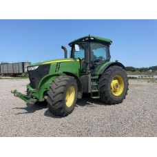 John Deere 7230R